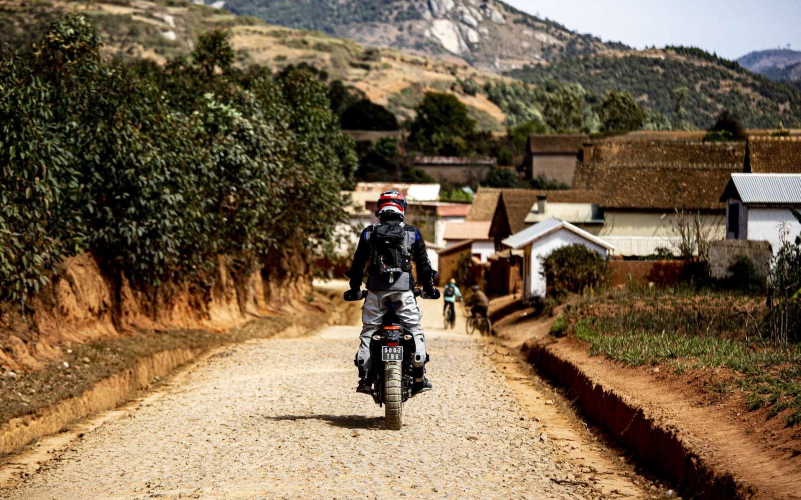 5553_Madagascar-moto (1)