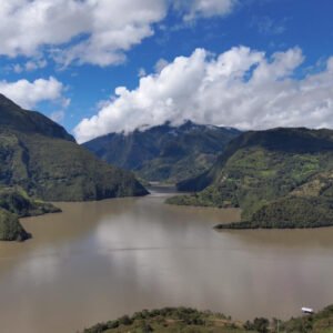 Chivor Reservoir locolombie